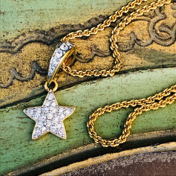 Swarovski Crystal Vintage Star Necklace - Picture 8 of 14